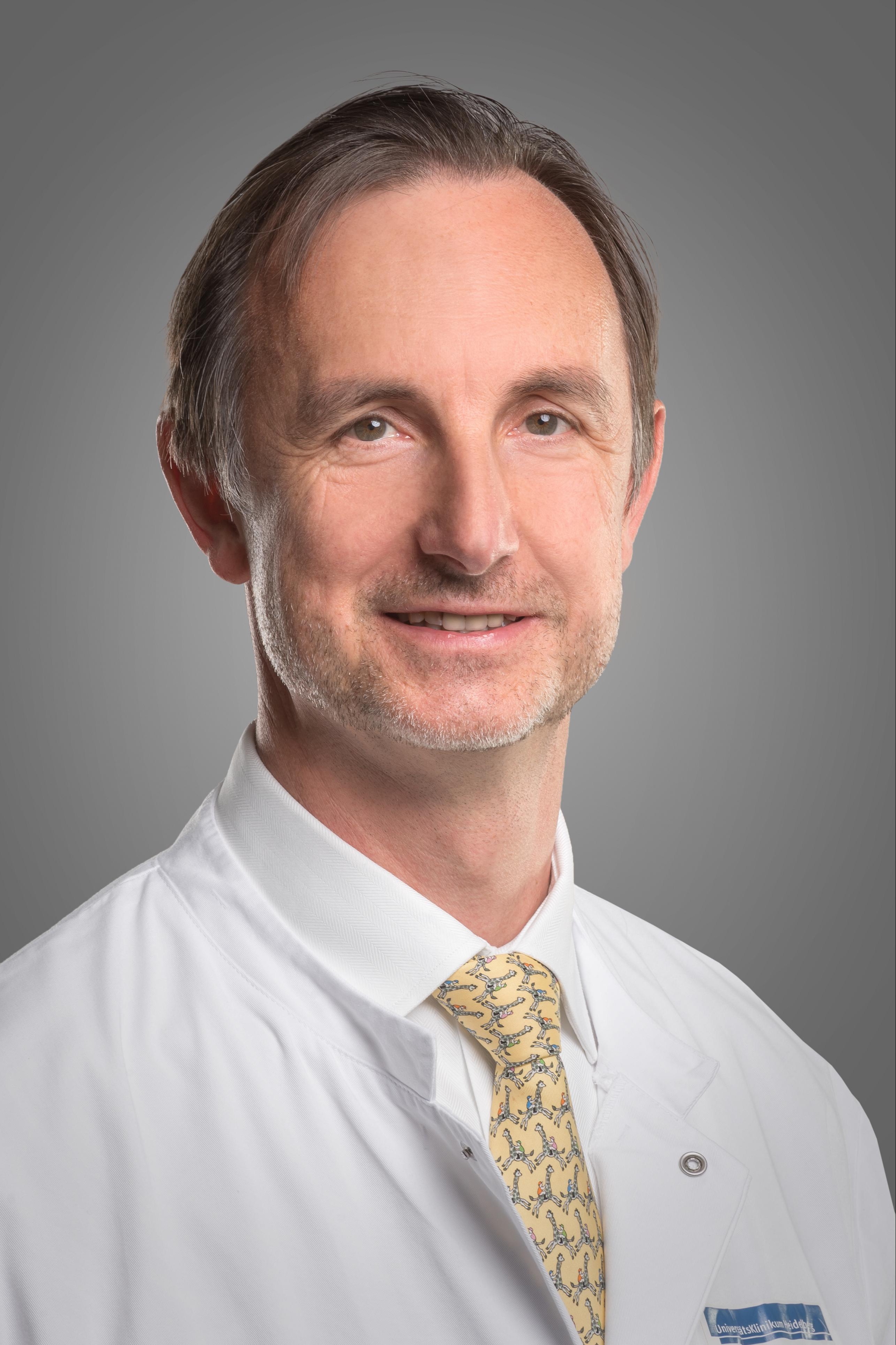 Photo of the director of the Ion Beam Therapy Center in Heidelberg