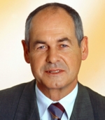 Zu sehen ist ein Porträt von Rudolf Köberle, Minister für Ländlichen Raum, Ernährung und Verbraucherschutz Baden-Württemberg.