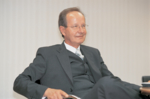 Dr. Harald Stallforth, Forschungsleiter und stellvertretender Vorstandsvorsitzender der Aesculap AG