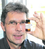 Porträtfoto von Dr. Stefan Fennrich