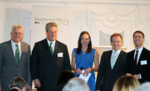 Ministerpräsident Winfried Kretschmann, VDMA-Präsident Dr. Thomas Lindner, Moderatorin, Umweltminister Franz Untersteller und Dr. Hannes Spieth, Geschäftsführer der Umwelttechnik BW